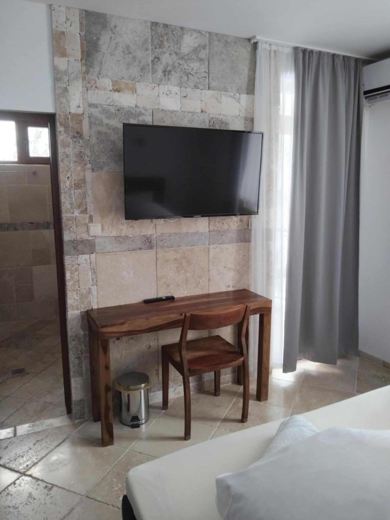 D Villa Mineralni Bani Exteriör bild