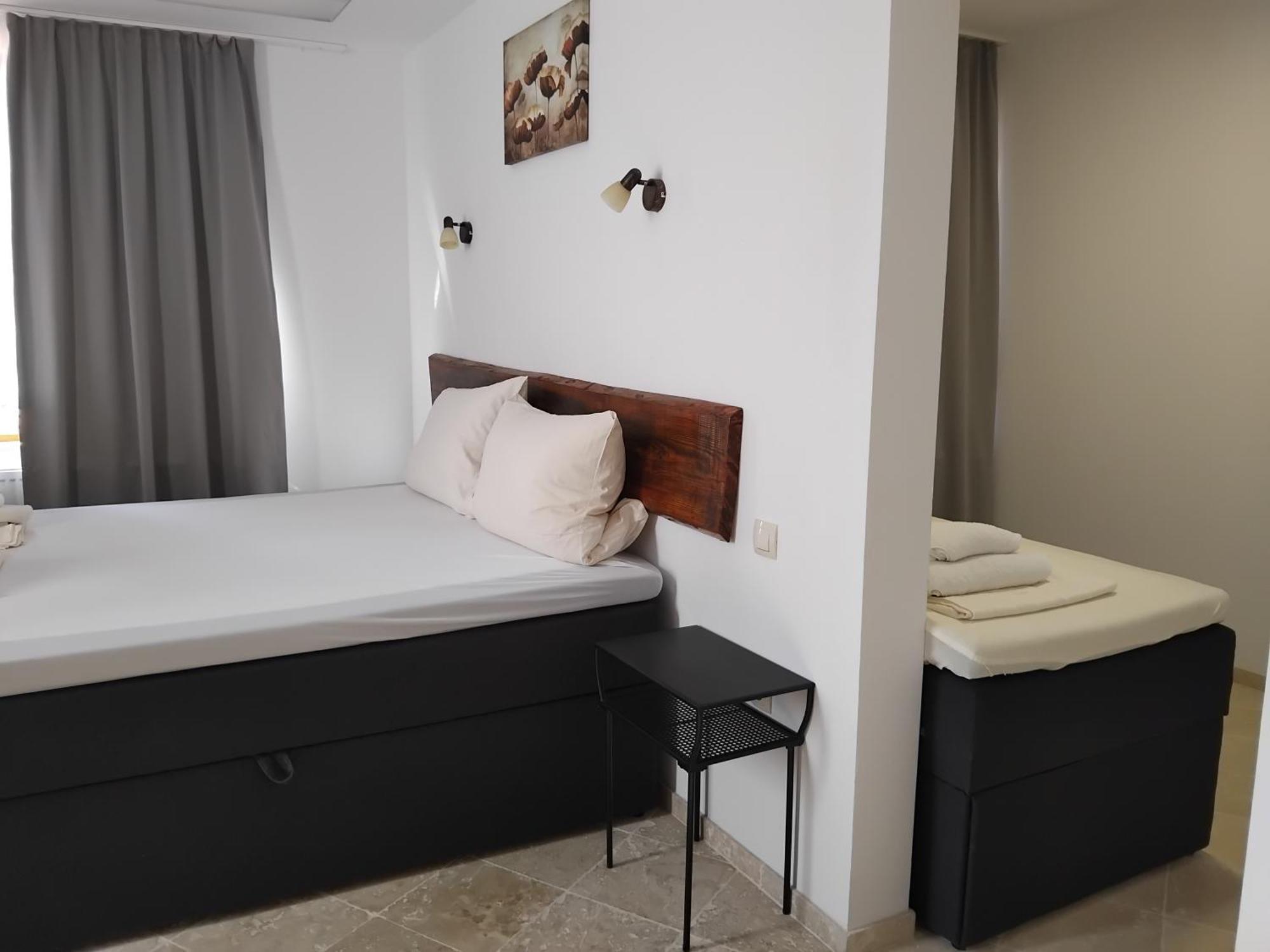 D Villa Mineralni Bani Exteriör bild